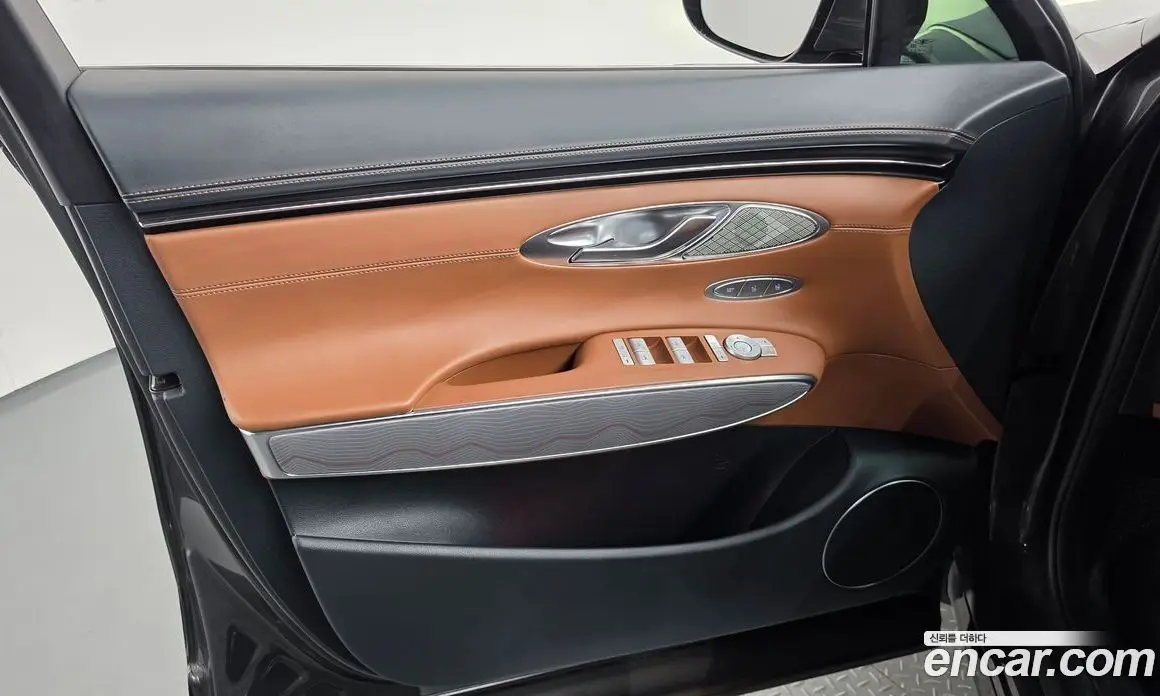 Genesis GV70 2022 2.5 автомат (гидро), фото 11