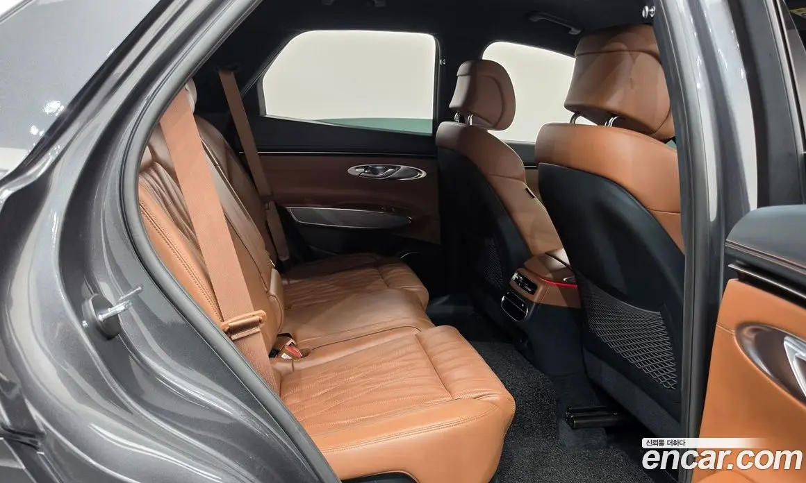 Genesis GV70 2022 2.5 автомат (гидро), фото 14