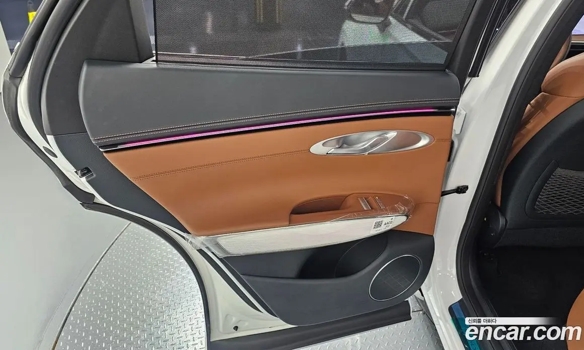 Genesis GV70 2024 2.5 автомат (гидро), фото 14