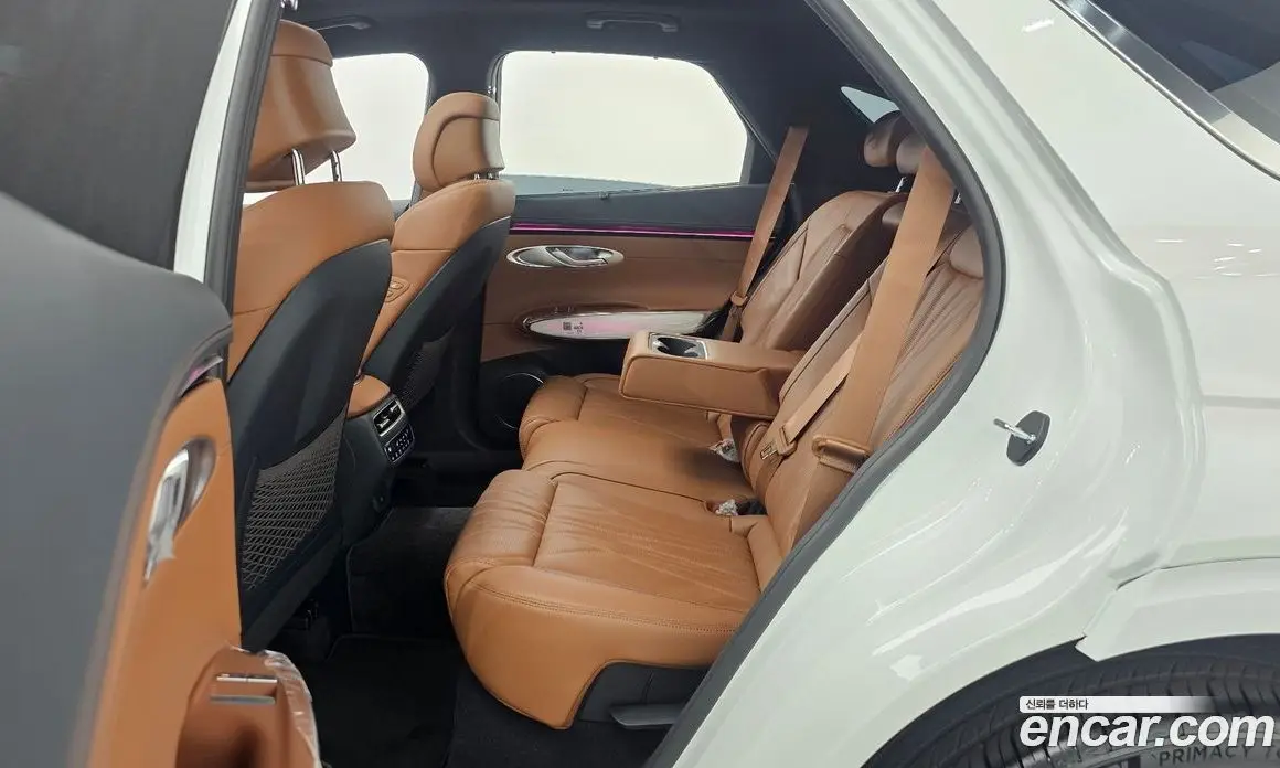 Genesis GV70 2024 2.5 автомат (гидро), фото 15