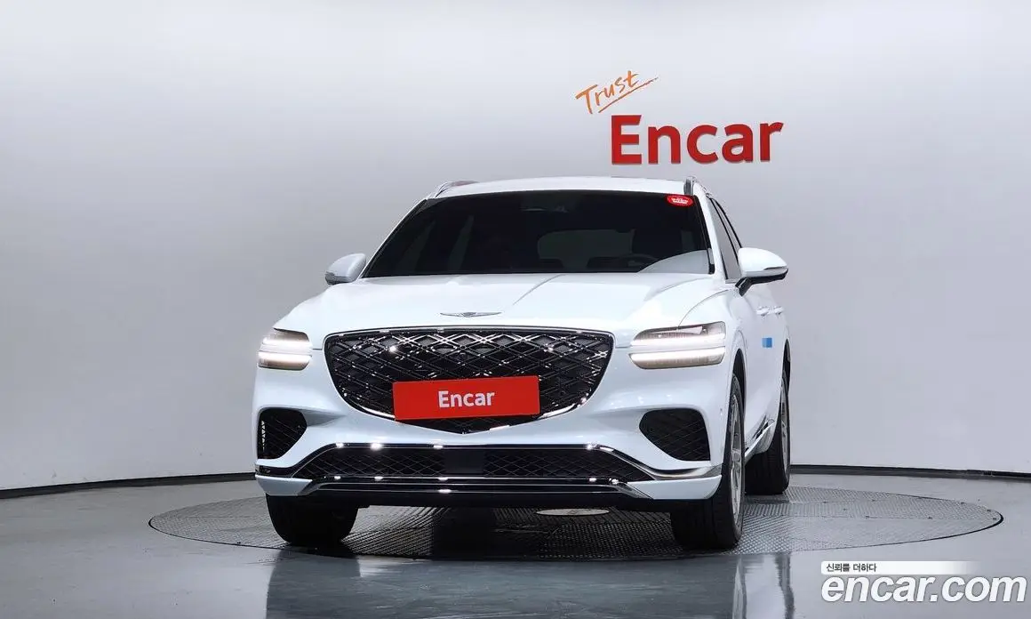 Genesis GV70 2025 2.5 автомат (гидро), фото 3 Genesis GV70 2025 2.5 автомат (гидро), фото 3