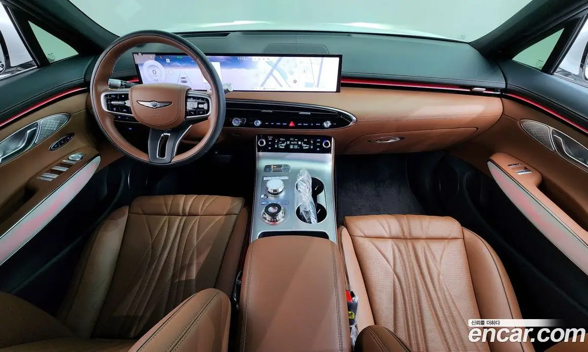 Genesis GV70 2025 2.5 автомат (гидро), фото 10 Genesis GV70 2025 2.5 автомат (гидро), фото 10