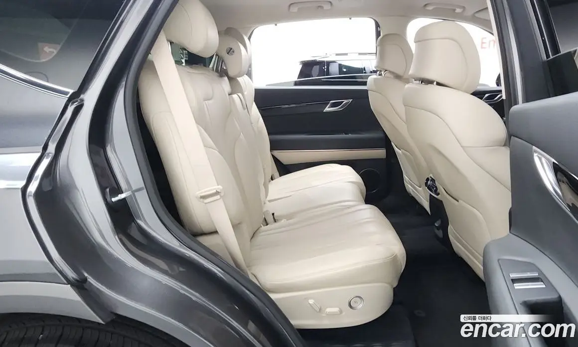 Genesis GV80 2020 2.5 автомат (гидро), фото 17 Genesis GV80 2020 2.5 автомат (гидро), фото 17