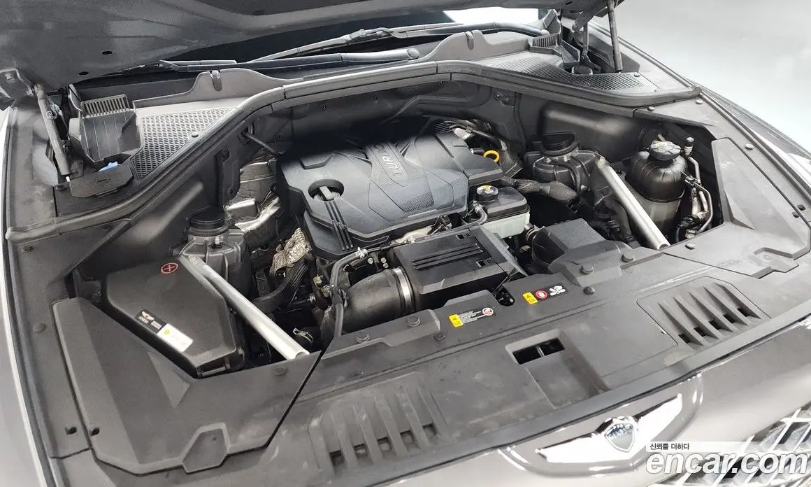 Genesis GV80 2020 2.5 автомат (гидро), фото 6 Genesis GV80 2020 2.5 автомат (гидро), фото 6