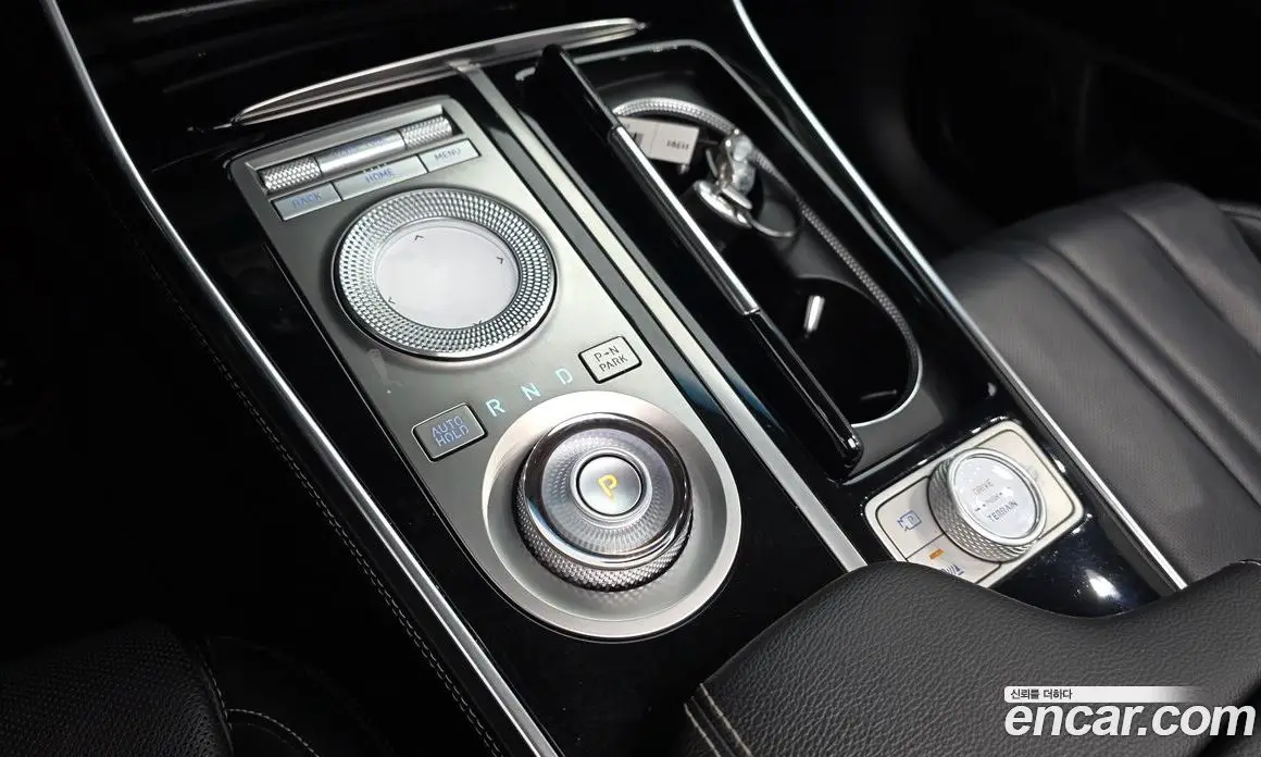Genesis GV80 2022 2.5 автомат (гидро), фото 12 Genesis GV80 2022 2.5 автомат (гидро), фото 12