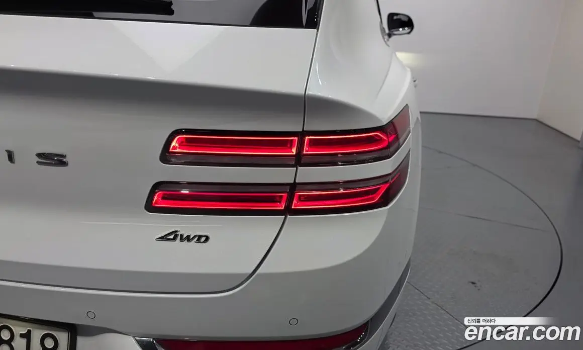 Genesis GV80 2022 2.5 автомат (гидро), фото 9 Genesis GV80 2022 2.5 автомат (гидро), фото 9