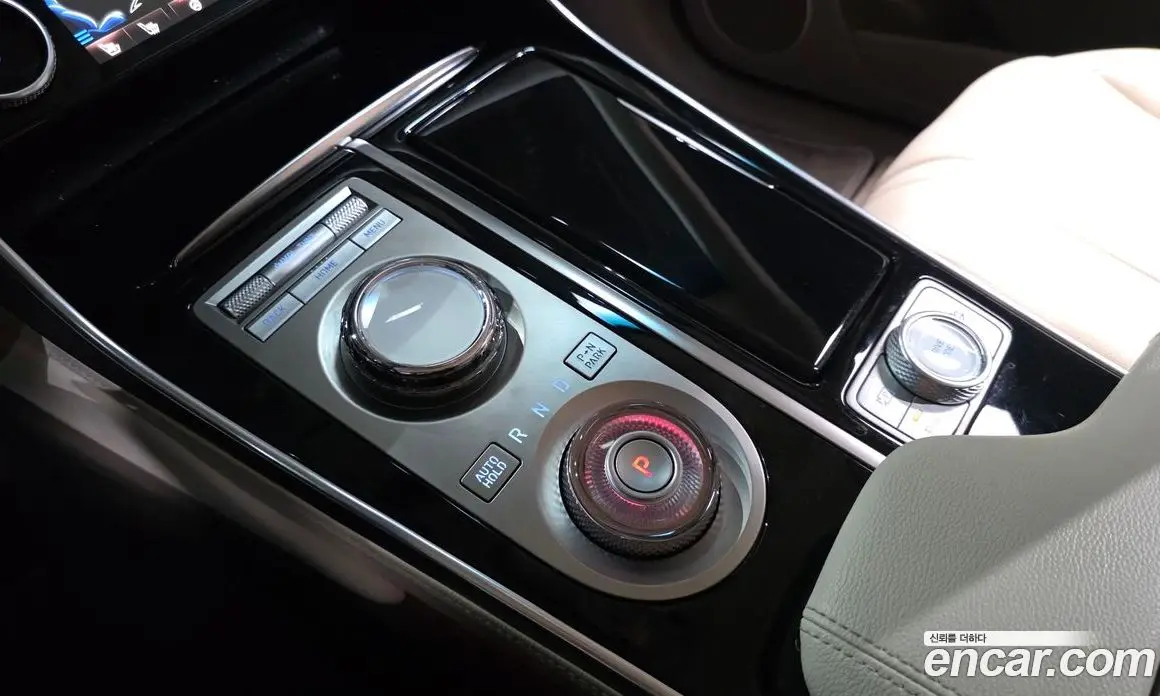 Genesis GV80 2023 2.5 автомат (гидро), фото 12 Genesis GV80 2023 2.5 автомат (гидро), фото 12