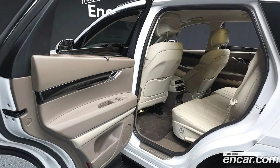 Genesis GV80 2023 2.5 автомат (гидро), фото 16 Genesis GV80 2023 2.5 автомат (гидро), фото 16