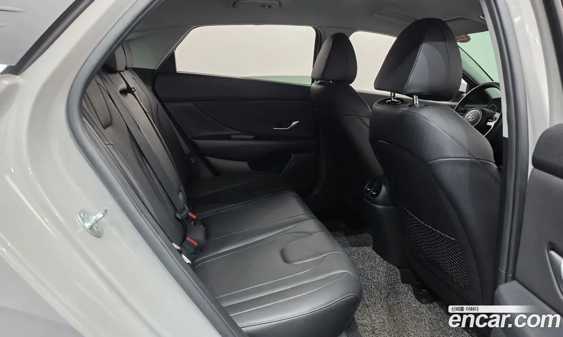 Hyundai Avante 2021 1.6 автомат (гидро), фото 18 Hyundai Avante 2021 1.6 автомат (гидро), фото 18