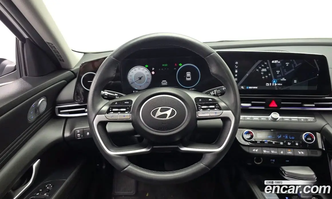 Hyundai Avante 2024 1.6 автомат (гидро), фото 19