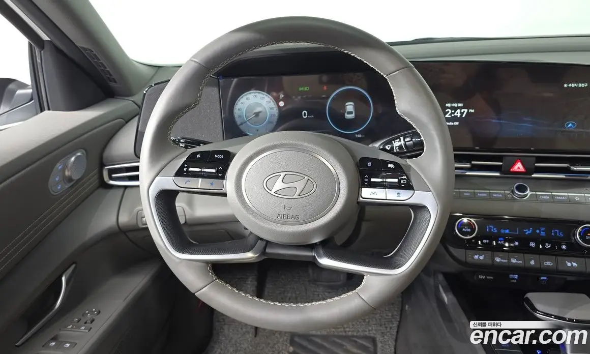 Hyundai Avante 2025 1.6 автомат (гидро), фото 18