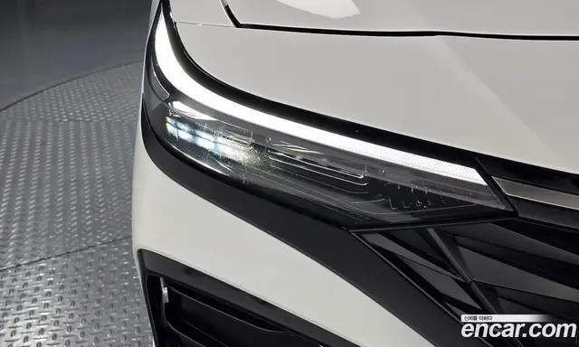 Hyundai Avante 2025 1.6 автомат (гидро), миниатюра 7