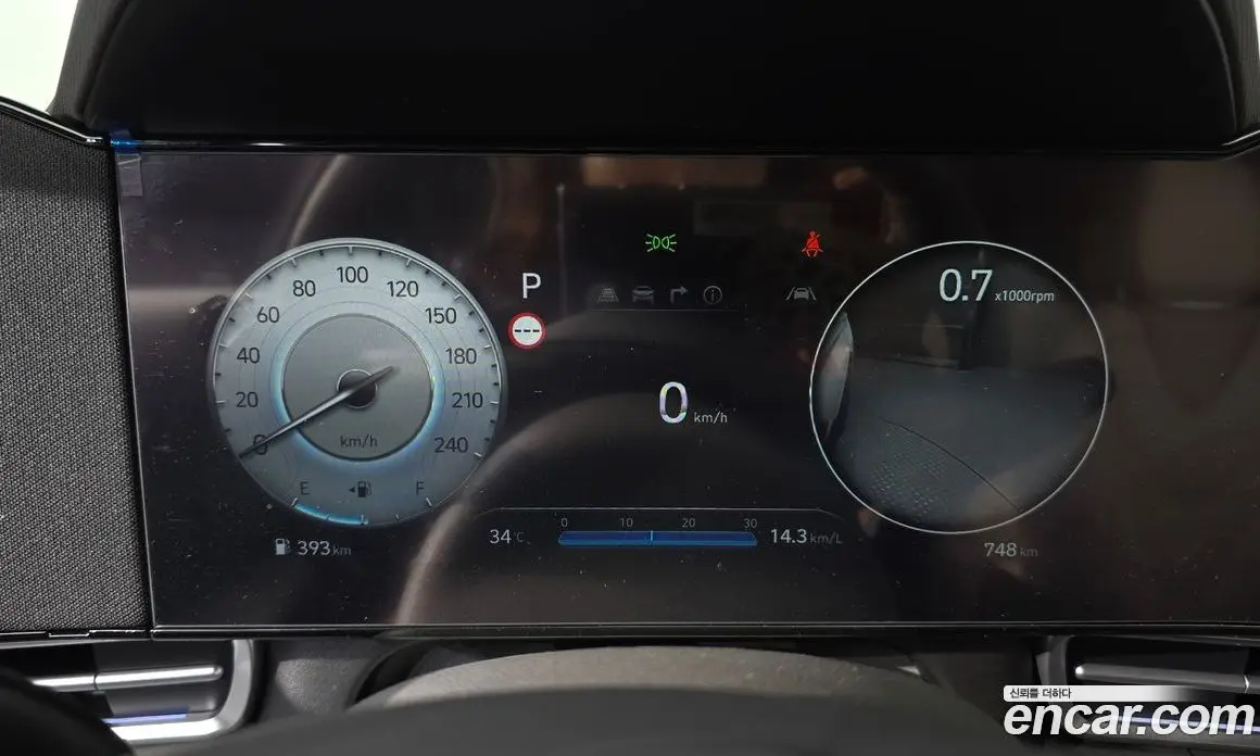 Hyundai Avante 2025 1.6 автомат (гидро), фото 10