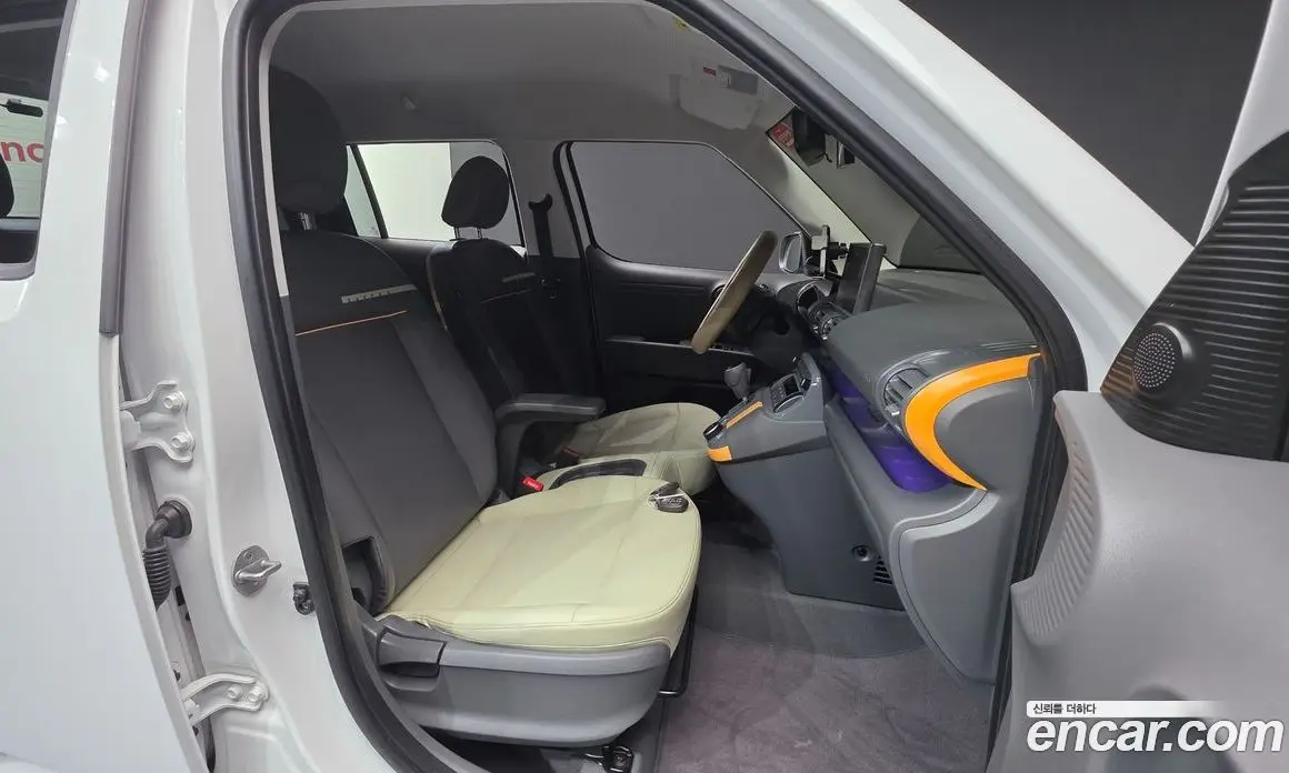Hyundai Casper 2022 1.0 автомат (гидро), фото 13