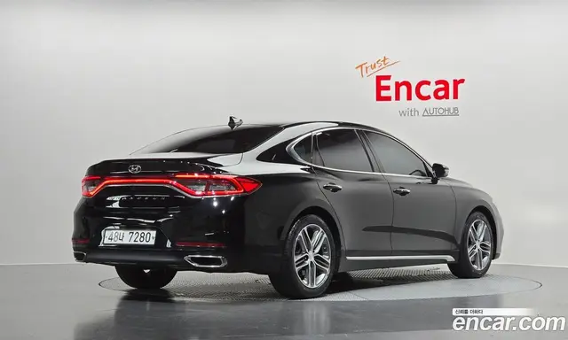 Hyundai Grandeur 2018 2.4 автомат (гидро), миниатюра 2 Hyundai Grandeur 2018 2.4 автомат (гидро), миниатюра 2