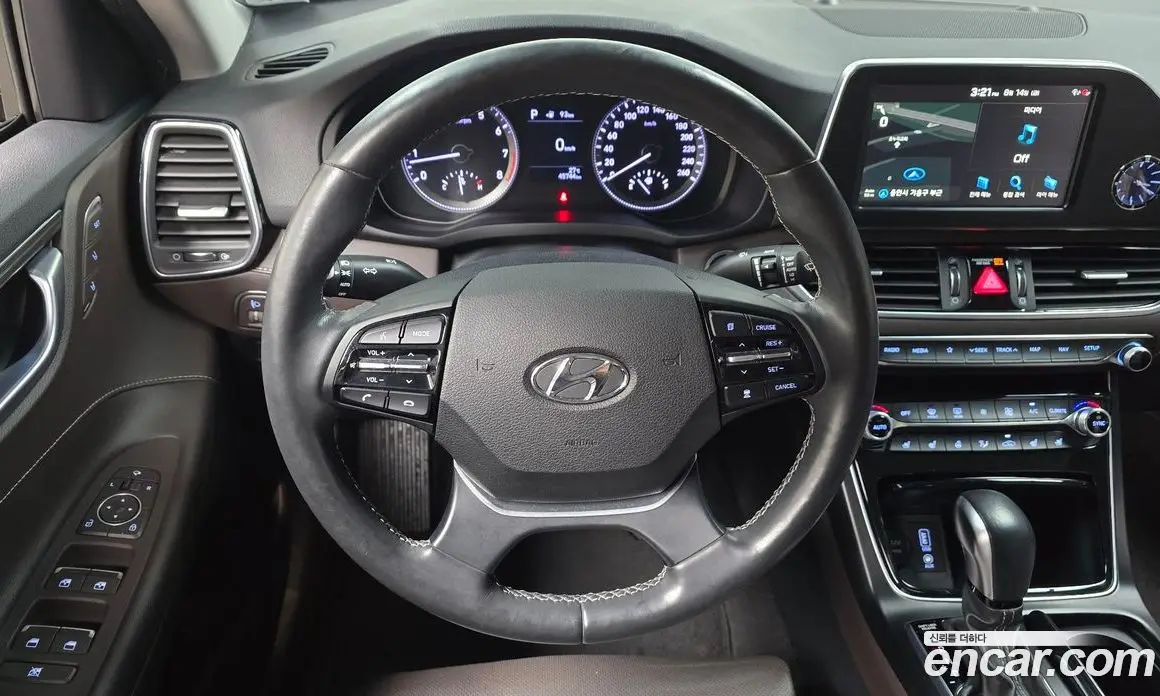 Hyundai Grandeur 2018 2.4 автомат (гидро), фото 18 Hyundai Grandeur 2018 2.4 автомат (гидро), фото 18