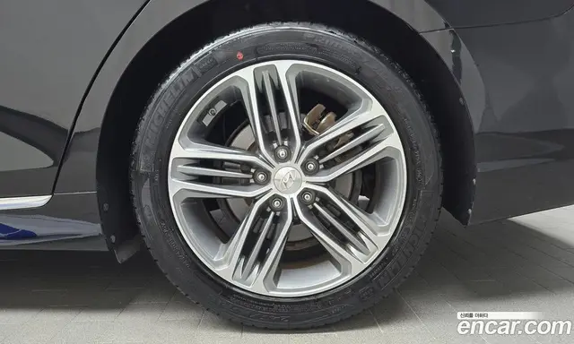 Hyundai Grandeur 2018 2.4 автомат (гидро), миниатюра 7 Hyundai Grandeur 2018 2.4 автомат (гидро), миниатюра 7