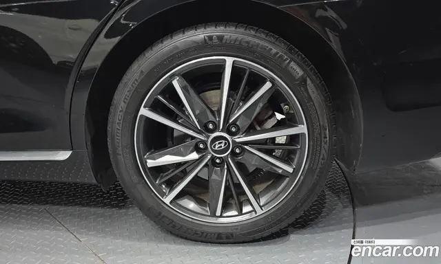 Hyundai Grandeur 2020 2.5 автомат (гидро), миниатюра 7 Hyundai Grandeur 2020 2.5 автомат (гидро), миниатюра 7