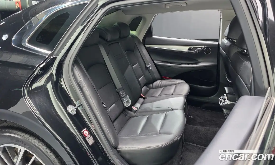 Hyundai Grandeur 2022 2.5 автомат (гидро), фото 17