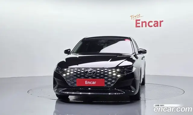 Hyundai Grandeur 2022 2.5 автомат (гидро), миниатюра 3