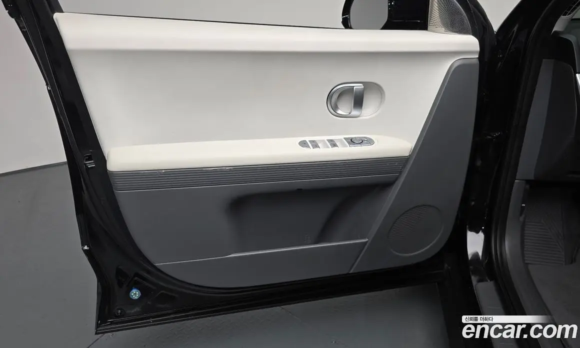 Hyundai Ioniq 5 2023 0.1 автомат (гидро), фото 13