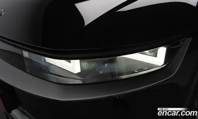 Hyundai Ioniq 5 2023 0.1 автомат (гидро), миниатюра 7