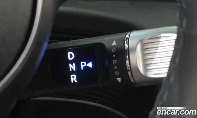 Hyundai Ioniq 5 2024 автомат (гидро), миниатюра 12