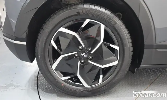 Hyundai Ioniq 5 2024 автомат (гидро), миниатюра 5