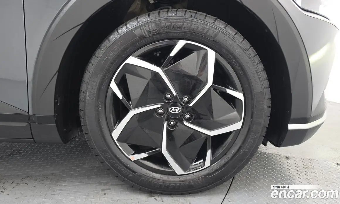 Hyundai Ioniq 5 2024 автомат (гидро), фото 7
