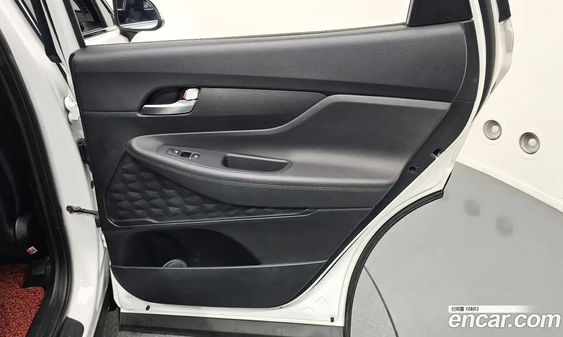 Hyundai Santa Fe 2019 2.0 автомат (гидро), фото 15 Hyundai Santa Fe 2019 2.0 автомат (гидро), фото 15
