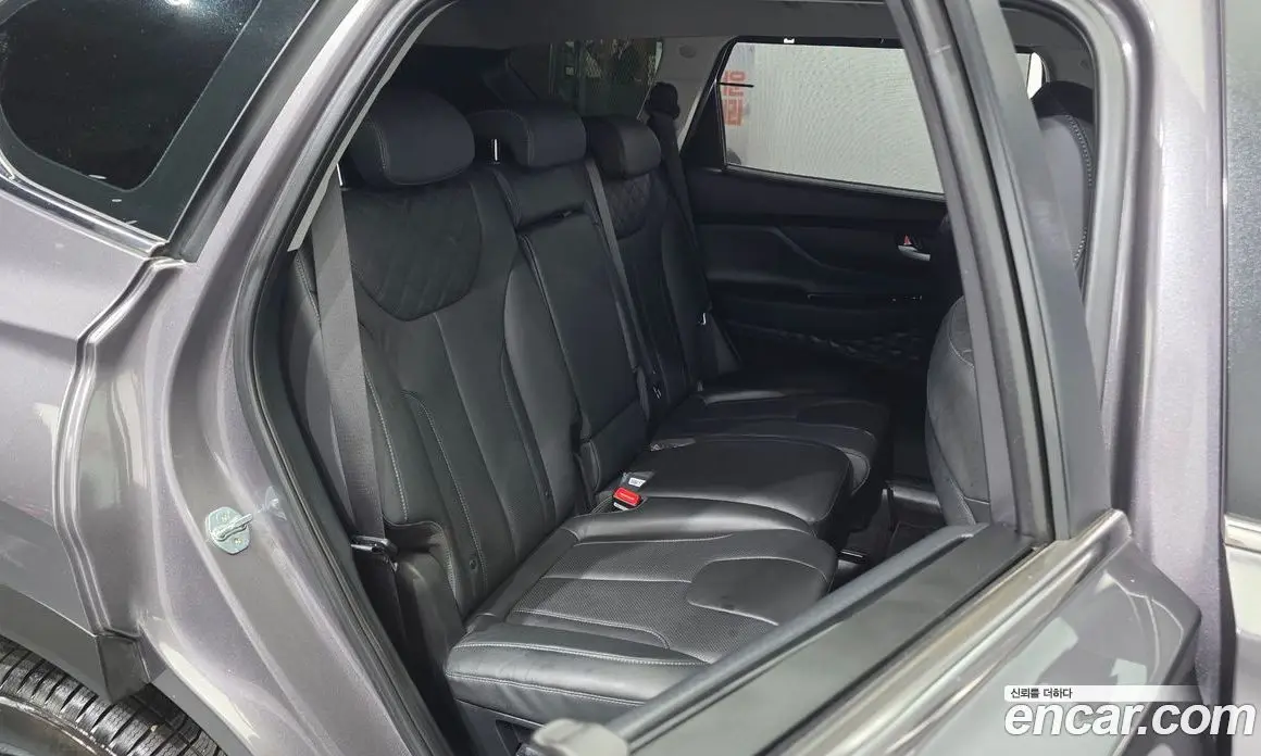 Hyundai Santa Fe 2022 2.2 автомат (гидро), фото 18 Hyundai Santa Fe 2022 2.2 автомат (гидро), фото 18