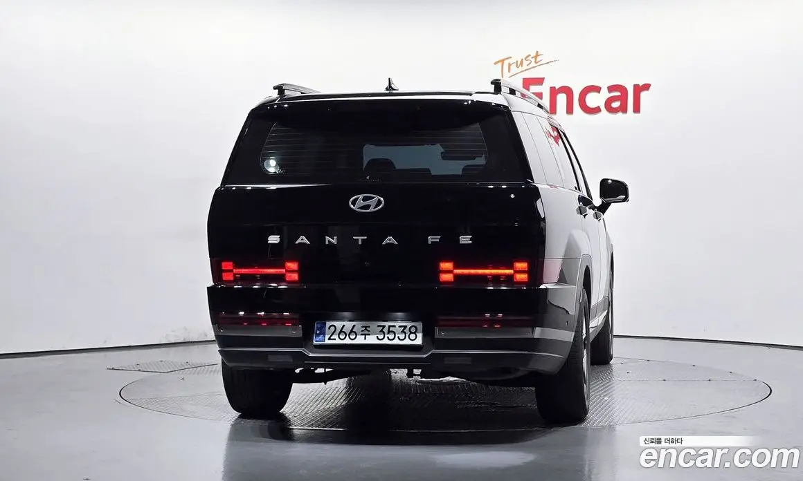 Hyundai Santa Fe 2024 1.6 автомат (гидро), фото 3 Hyundai Santa Fe 2024 1.6 автомат (гидро), фото 3
