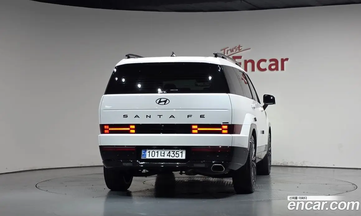 Hyundai Santa Fe 2024 2.5 автомат (гидро), фото 3