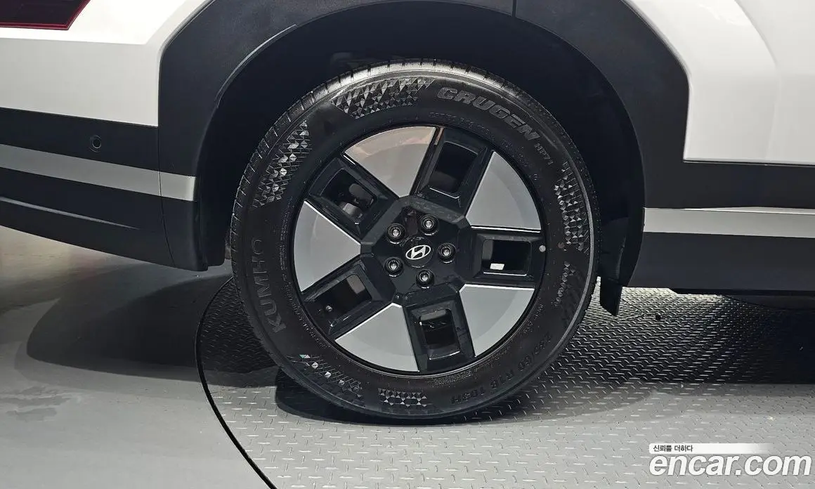 Hyundai Santa Fe 2025 1.6 автомат (гидро), фото 4 Hyundai Santa Fe 2025 1.6 автомат (гидро), фото 4