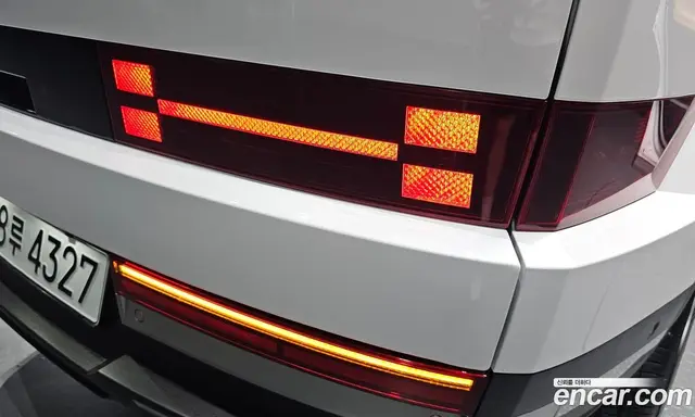 Hyundai Santa Fe 2025 1.6 автомат (гидро), миниатюра 8 Hyundai Santa Fe 2025 1.6 автомат (гидро), миниатюра 8