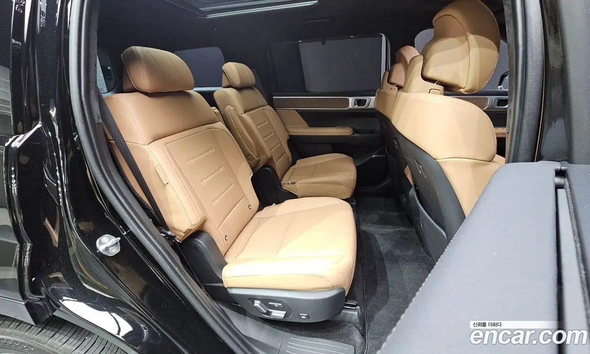 Hyundai Santa Fe 2025 1.6 автомат (гидро), фото 17