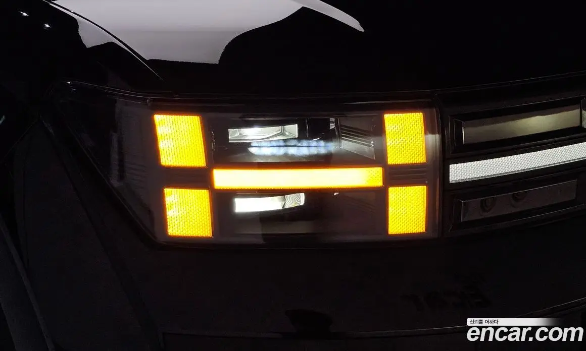 Hyundai Santa Fe 2025 2.5 автомат (гидро), фото 7