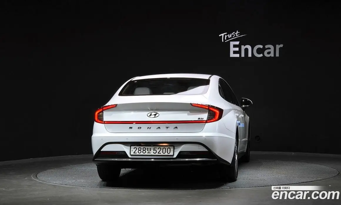 Hyundai Sonata 2020 2.5 автомат (гидро), фото 4 Hyundai Sonata 2020 2.5 автомат (гидро), фото 4