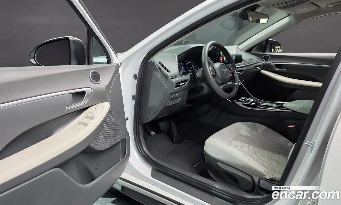 Hyundai Sonata 2020 2.5 автомат (гидро), фото 10 Hyundai Sonata 2020 2.5 автомат (гидро), фото 10