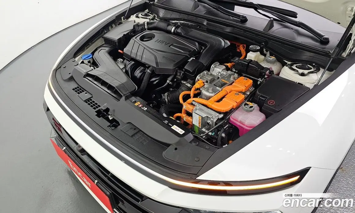 Hyundai Sonata 2023 2.0 автомат (гидро), фото 6