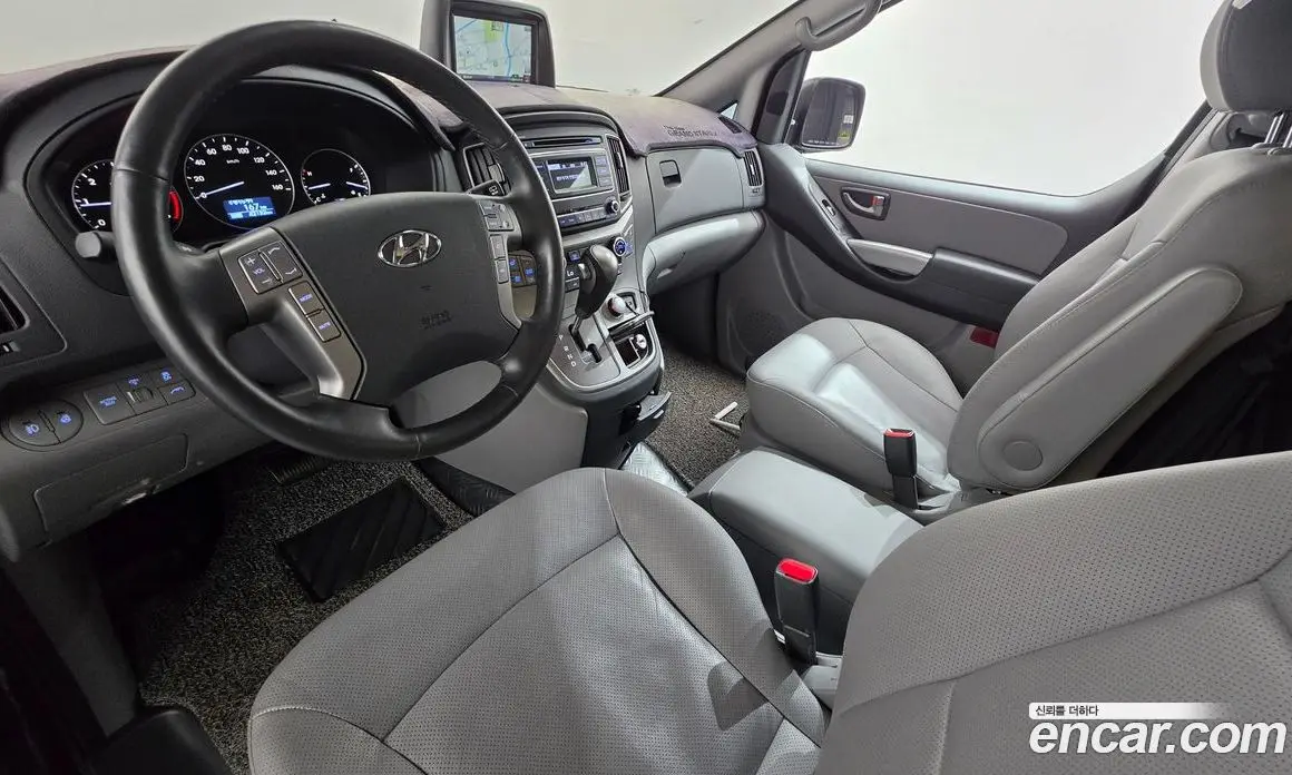 Hyundai Starex 2020 2.5 автомат (гидро), фото 10