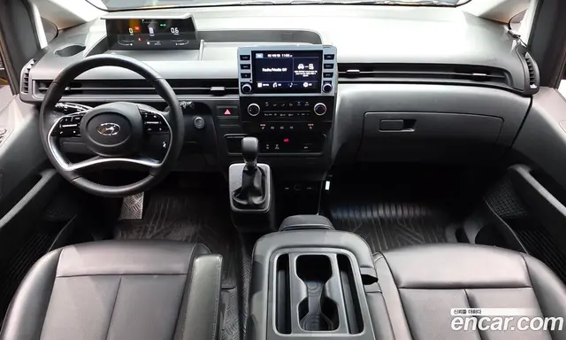 Hyundai Staria 2022 3.5 автомат (гидро), миниатюра 10