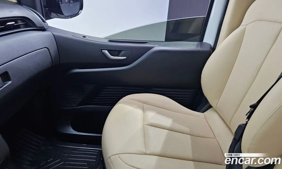 Hyundai Staria 2023 2.2 автомат (гидро), фото 15 Hyundai Staria 2023 2.2 автомат (гидро), фото 15