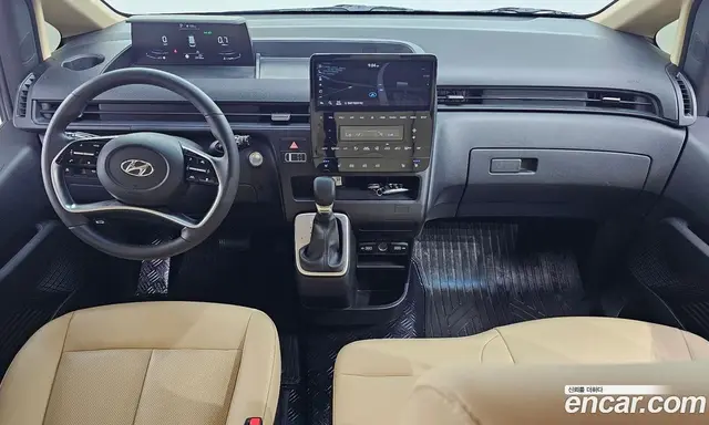 Hyundai Staria 2023 2.2 автомат (гидро), миниатюра 10 Hyundai Staria 2023 2.2 автомат (гидро), миниатюра 10