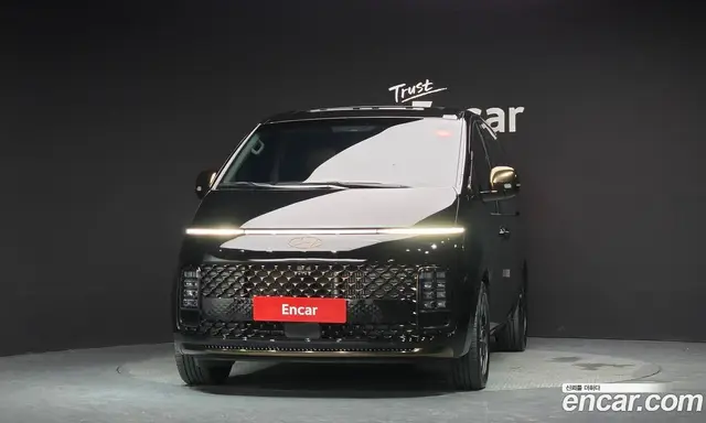 Hyundai Staria 2024 1.6 автомат (гидро), миниатюра 3