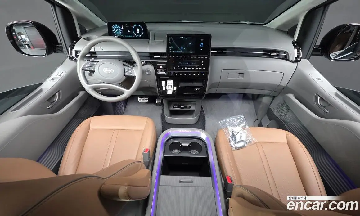 Hyundai Staria 2024 1.6 автомат (гидро), фото 10