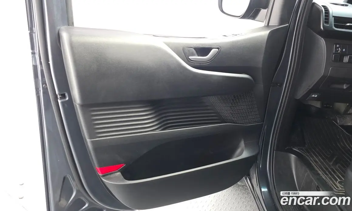 Hyundai Staria 2024 2.2 автомат (гидро), фото 15 Hyundai Staria 2024 2.2 автомат (гидро), фото 15