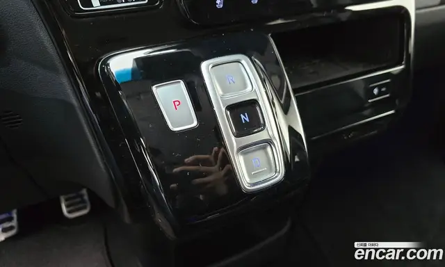 Hyundai Staria 2025 2.2 автомат (гидро), миниатюра 12
