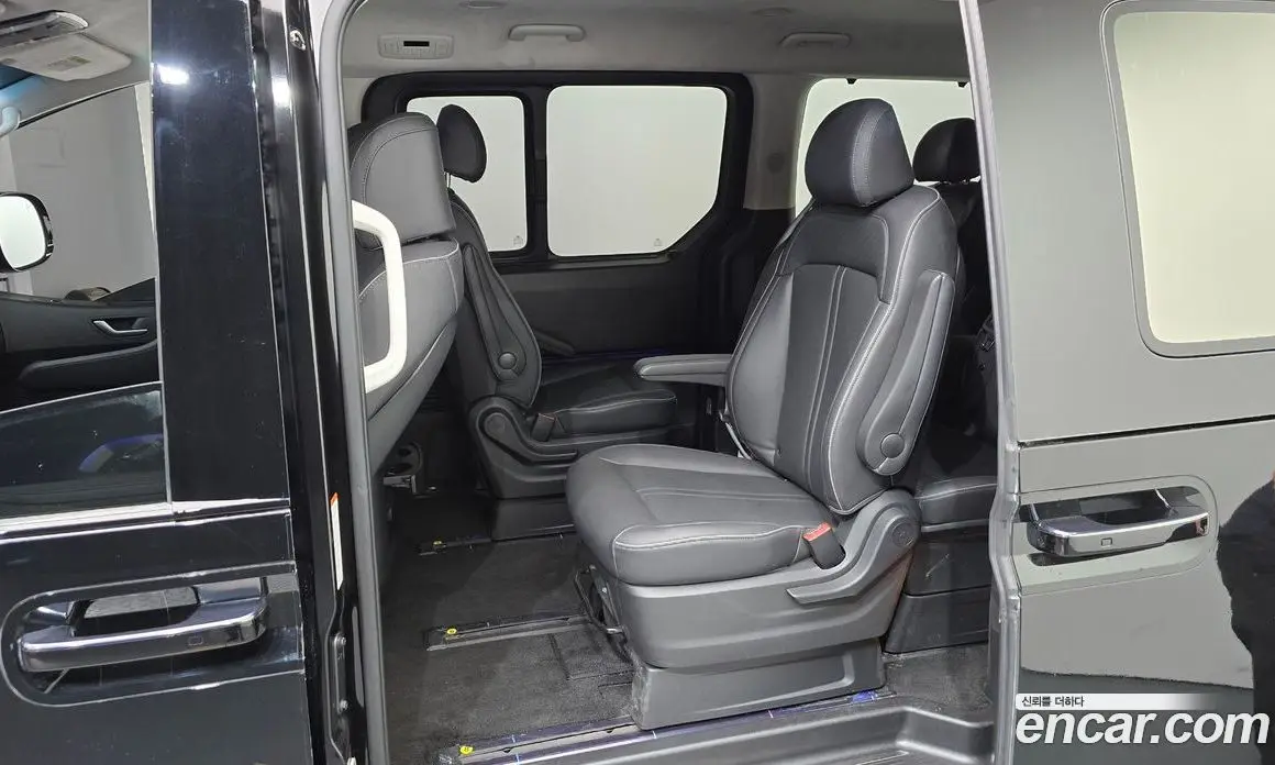 Hyundai Staria 2025 2.2 автомат (гидро), фото 16 Hyundai Staria 2025 2.2 автомат (гидро), фото 16