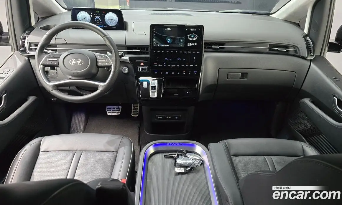 Hyundai Staria 2025 2.2 автомат (гидро), фото 10 Hyundai Staria 2025 2.2 автомат (гидро), фото 10